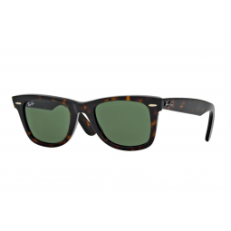 RAY-BAN WAYFARER